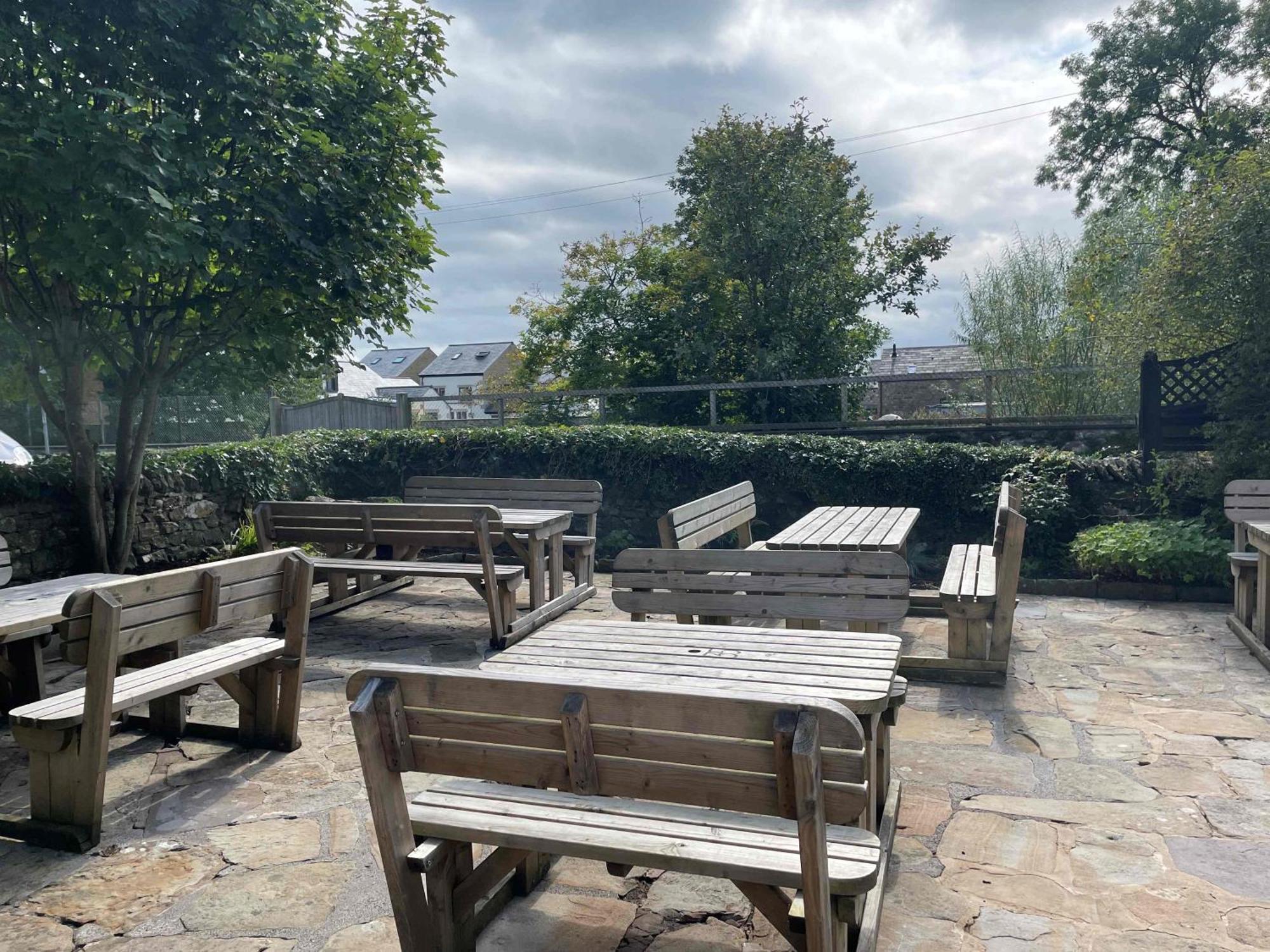 New Inn Hotel Clapham  Exteriör bild